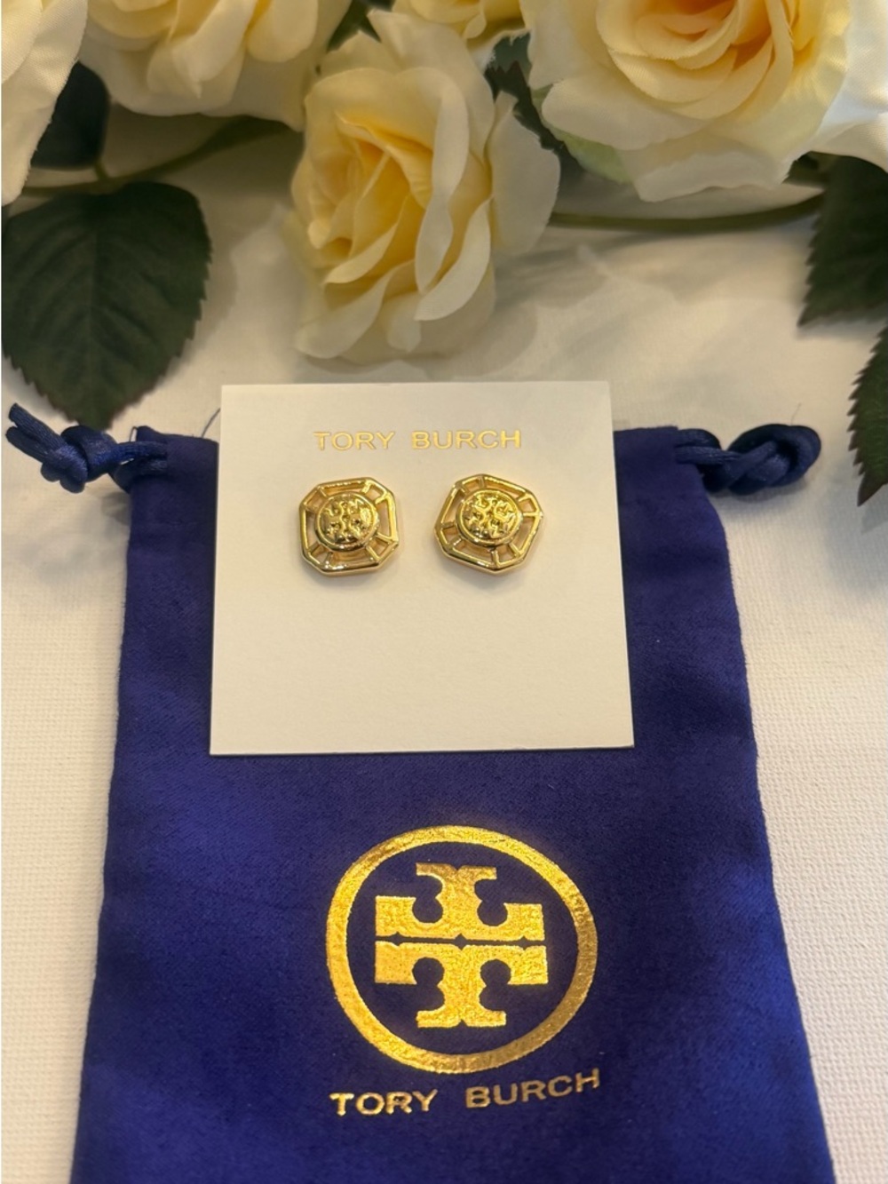 Tory Burch Authentic Signature Audrina Post Earrings 18k Gold Plated Logo NWT